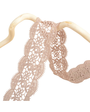 Spule 13,7 m Guipure zwischen zwei 50 mm Beige