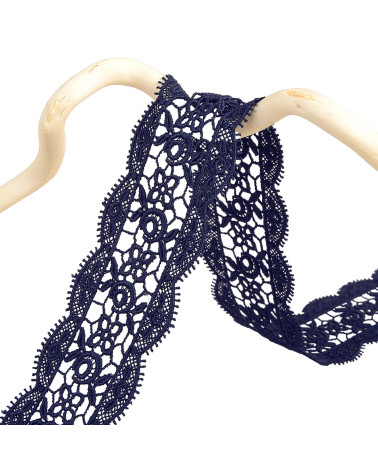 Bobina da 13,7 m di guipure tra due blu navy da 50 mm