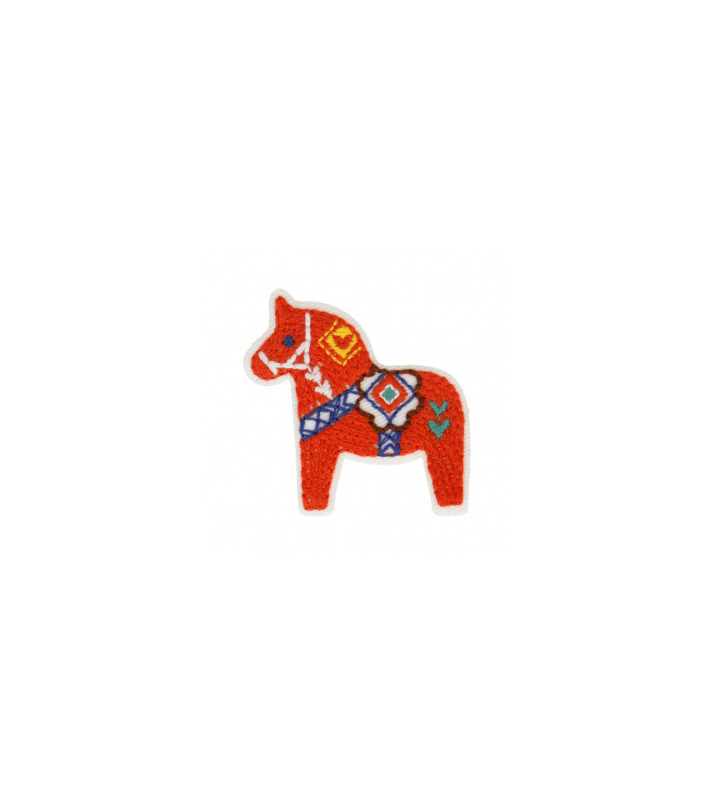 Lot de 3 écussons thermocollants Cheval Babouchka 4cm x 4,5cm Lot de 3 écussons thermocollants Cheval Babouchka 4cm x 4,5cm