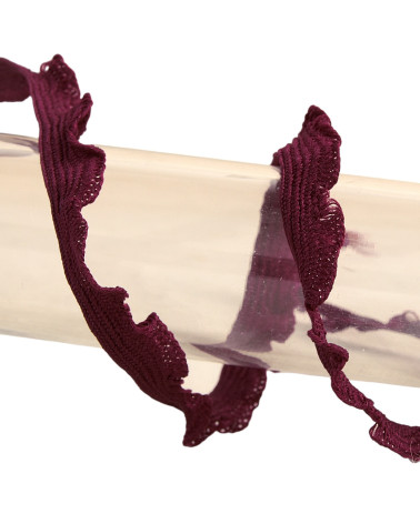 25m reel of 10mm Bordeaux scalloped braid