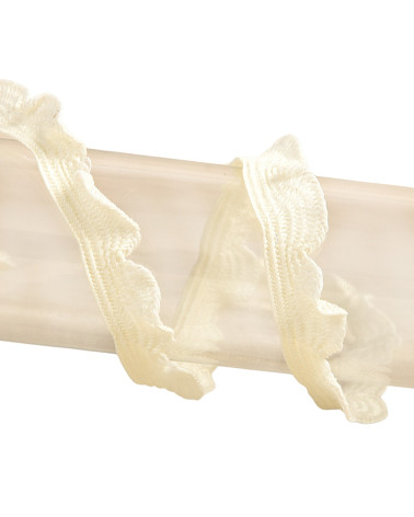 Spool of 25m scalloped braid 10mm Ecru