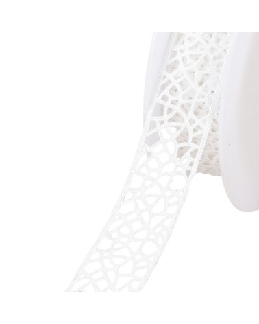 18m spool of guipure between two 30mm white mesh