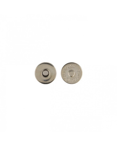 Set of 2 magnet clasps with silver colored rivets 19mm