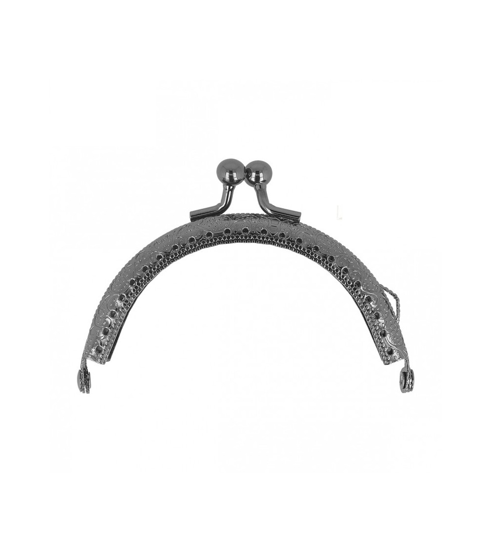 Fermoir antique 6x8,5cm couleur canon fusil Fermoir antique 6x8,5cm couleur canon fusil