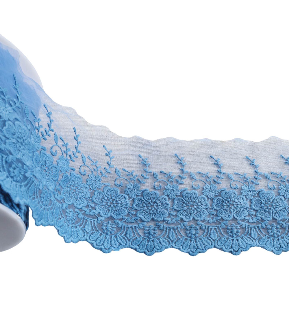 Tulle embroidered scalloped flowers matte 115mm lavender blue per meter
