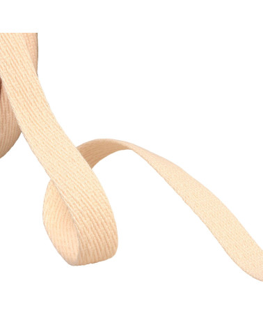 25m reel of 15mm ecru oblique dashed braid