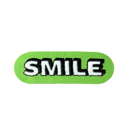 Ecusson thermocollant smile vert 1,9cm x 5,5cm