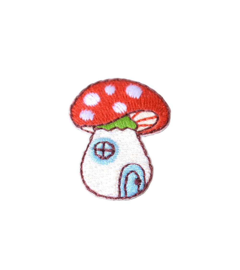 Mushroom forest iron-on patch 2.5cm x 3.5cm