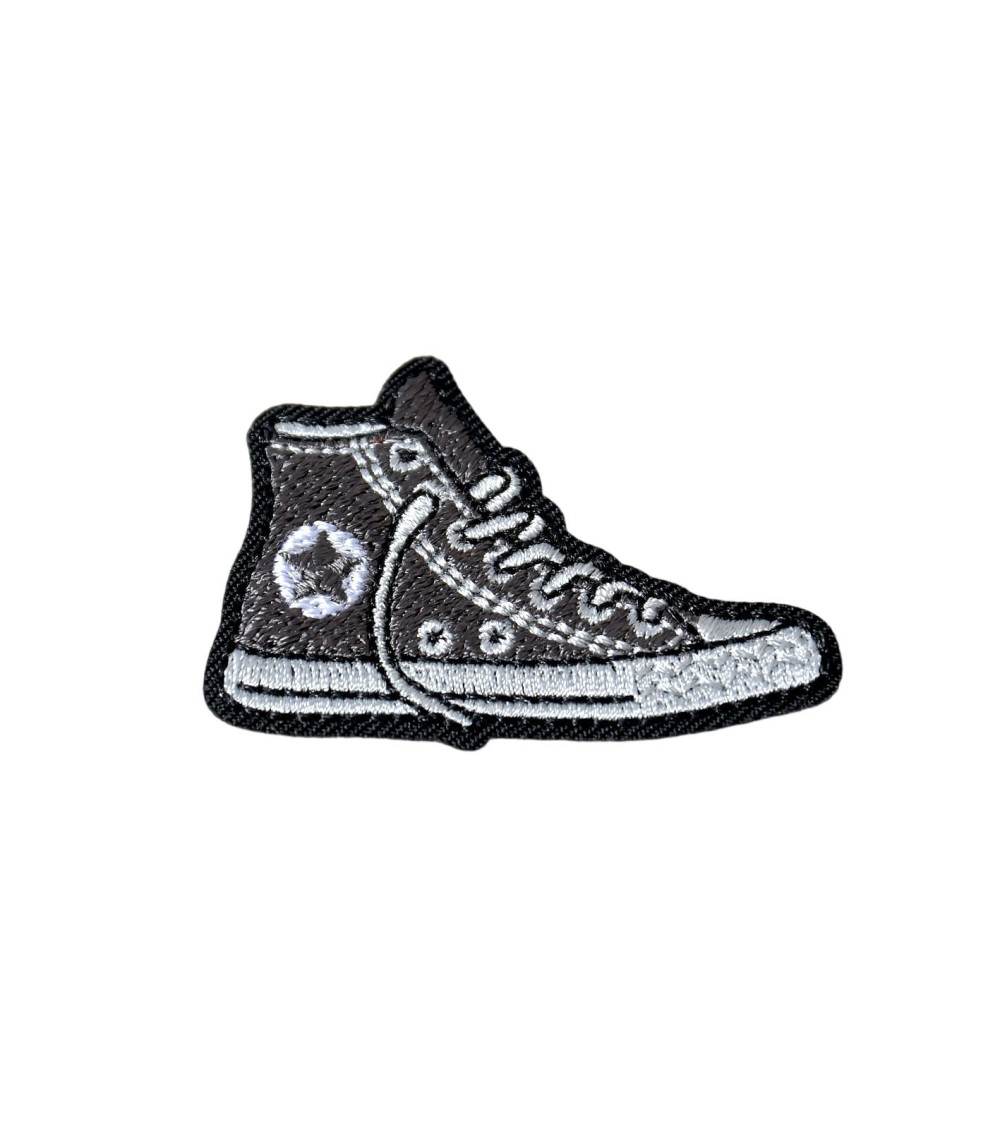 Set of 3 gray iron-on sneaker patches 4.3cm x 3.1cm