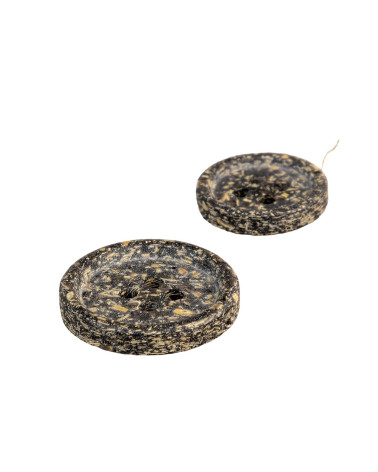 Set of 6 black rice husk buttons