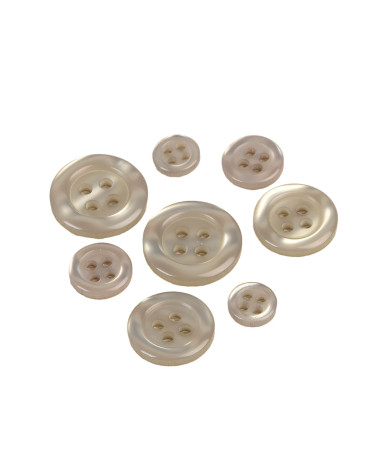 Round button 4 holes taupe brown