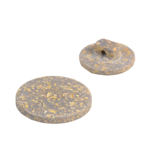 Round button with ash gray rice husk shank