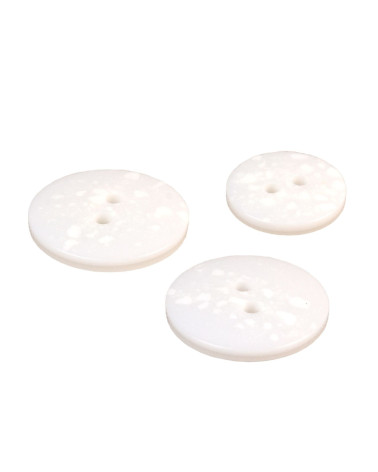 Set of 6 round recycled plastic buttons 2 holes white
