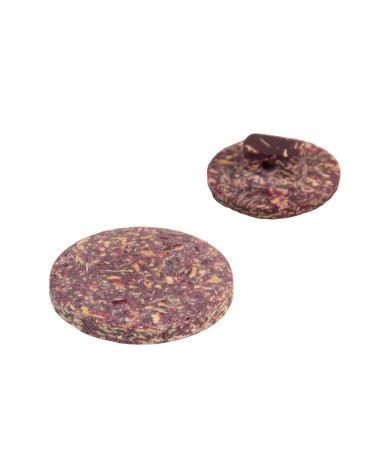 Set of 6 round buttons with red Beaujolais rice husk tail