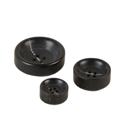 Lot de 3 boutons 4 trous épais noir