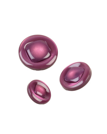 Set of 3 round lilac purple shank buttons