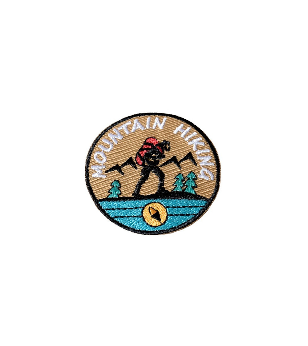 Set of 3 mountain hiking iron-on patches 4.7cm x 4.5cm