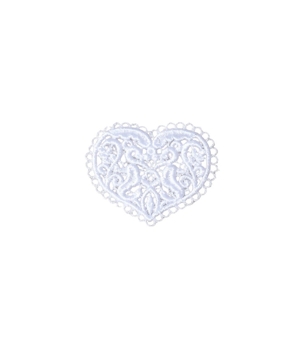 Set of 3 heart lace iron-on patches 3.6cm x 3.4cm