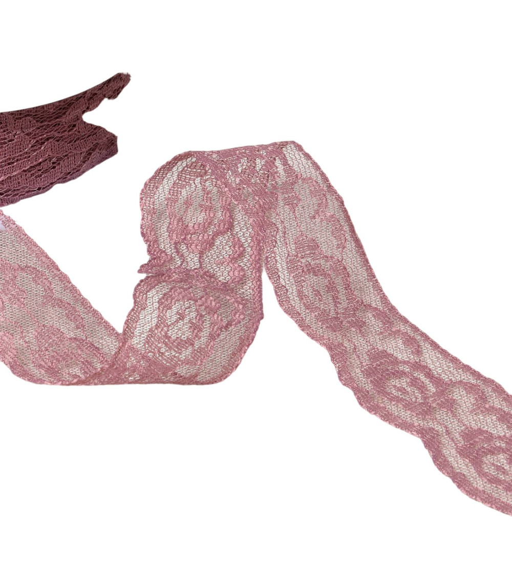 Rachel lace roses 28mm old pink per meter