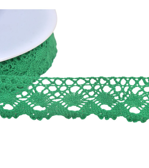 Crown cotton lace 30mm bright green per meter