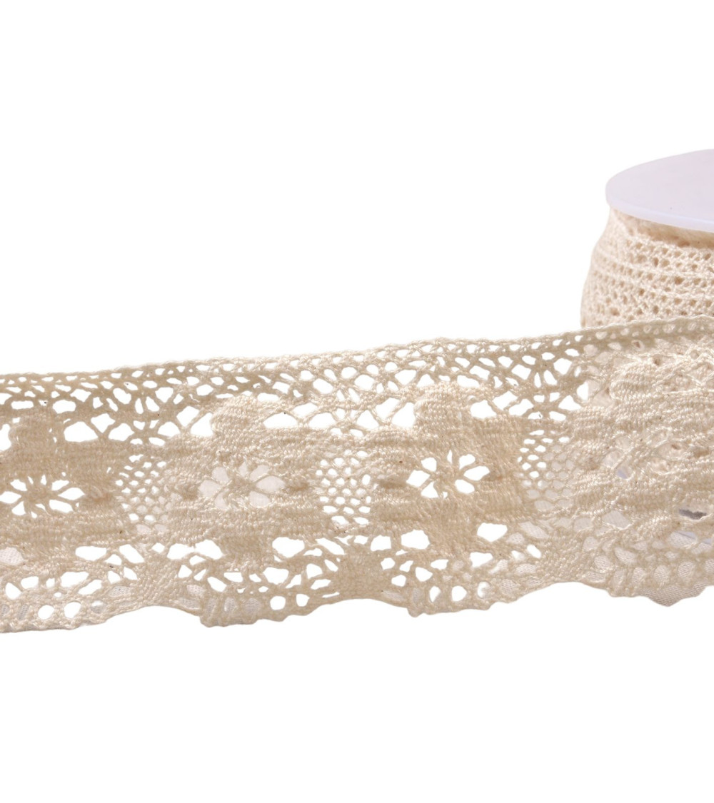 20m spool of cotton lace flowers 45mm light ecru