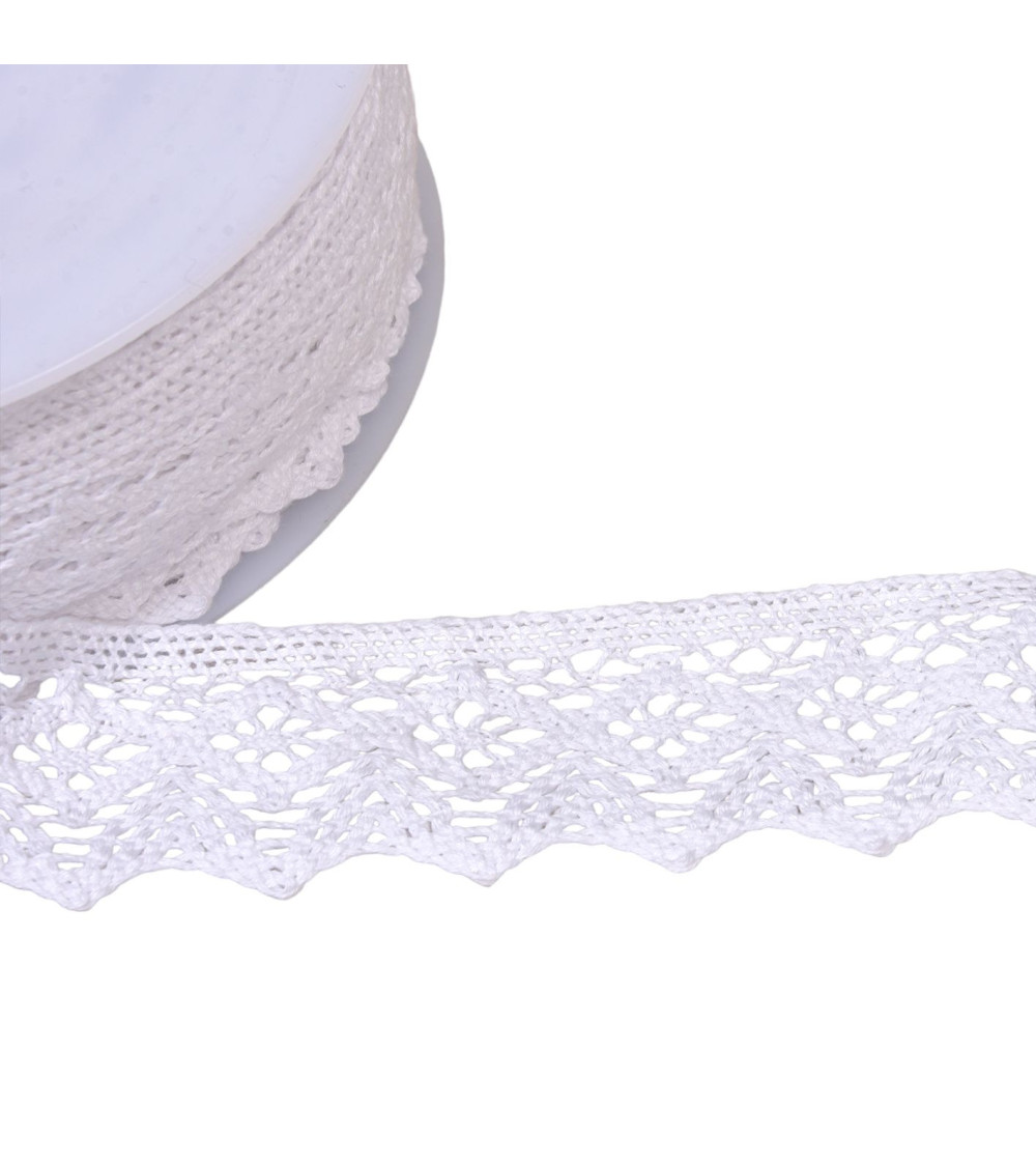 20m spool of diamond cotton lace 42mm white