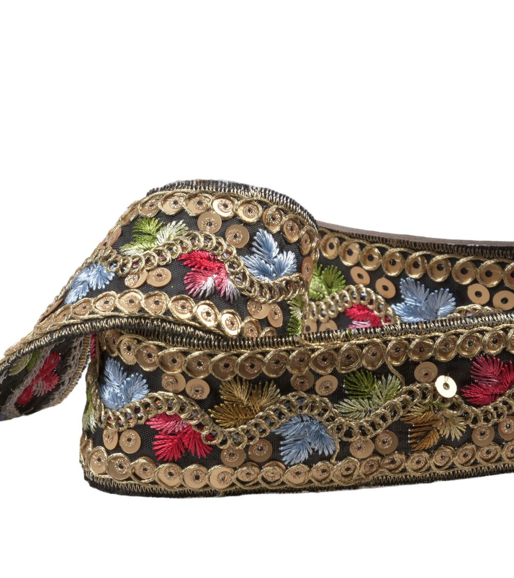 10m spool of ethnic embroidered braid 35mm black