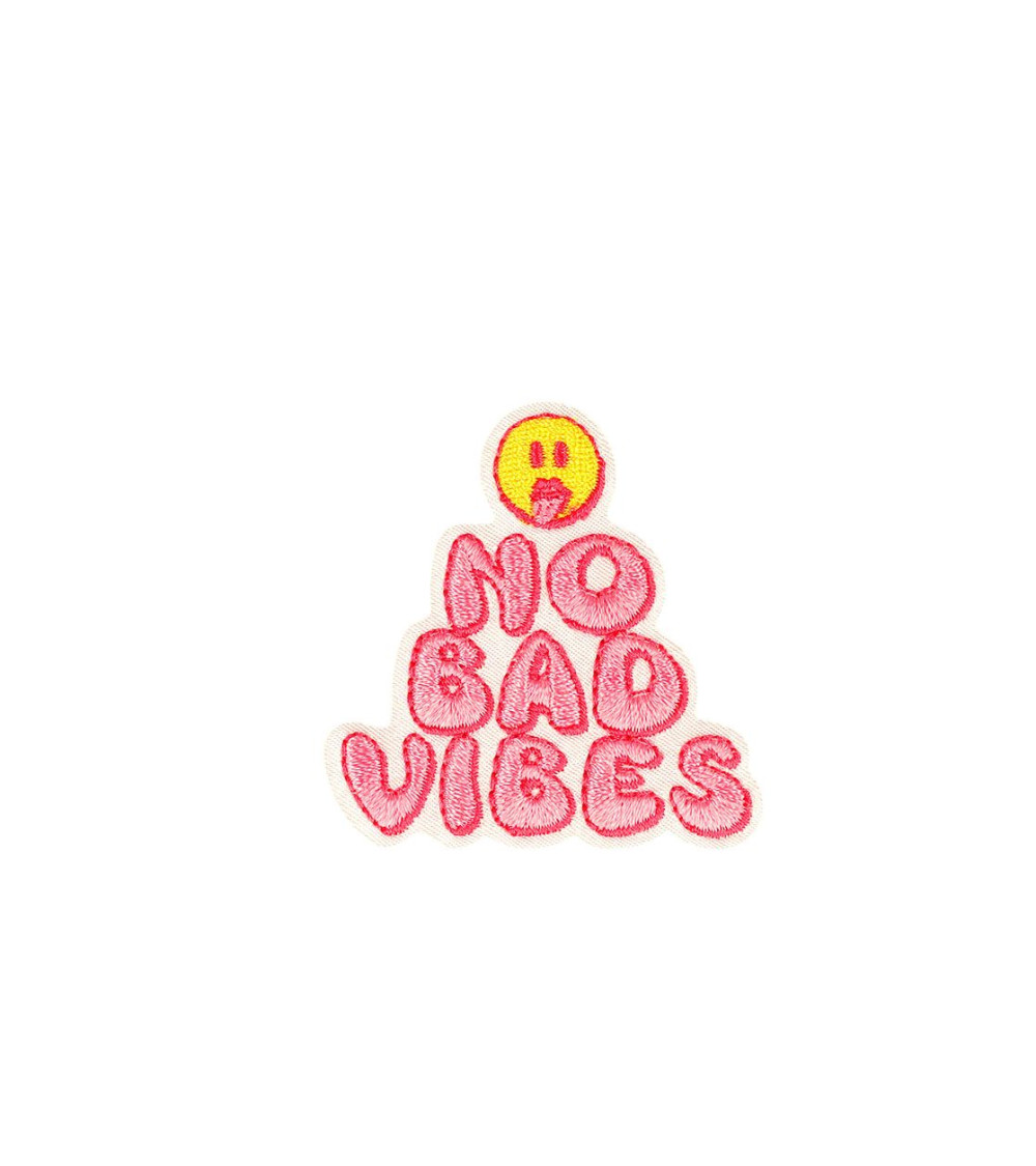 Set of 3 no bad vibes/good mood no bad vibes iron-on patches 4.6cm x 4.9cm