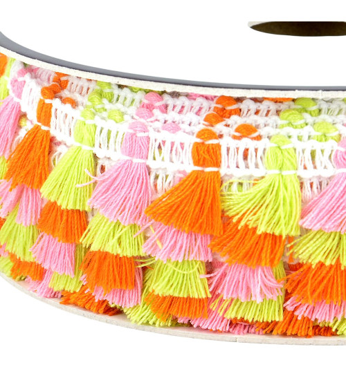 Bobina da 25mt con frangia pompon multicolore da 15mm verde anice