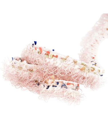 Bobina de 15m con trenza de flecos rosa de 25mm