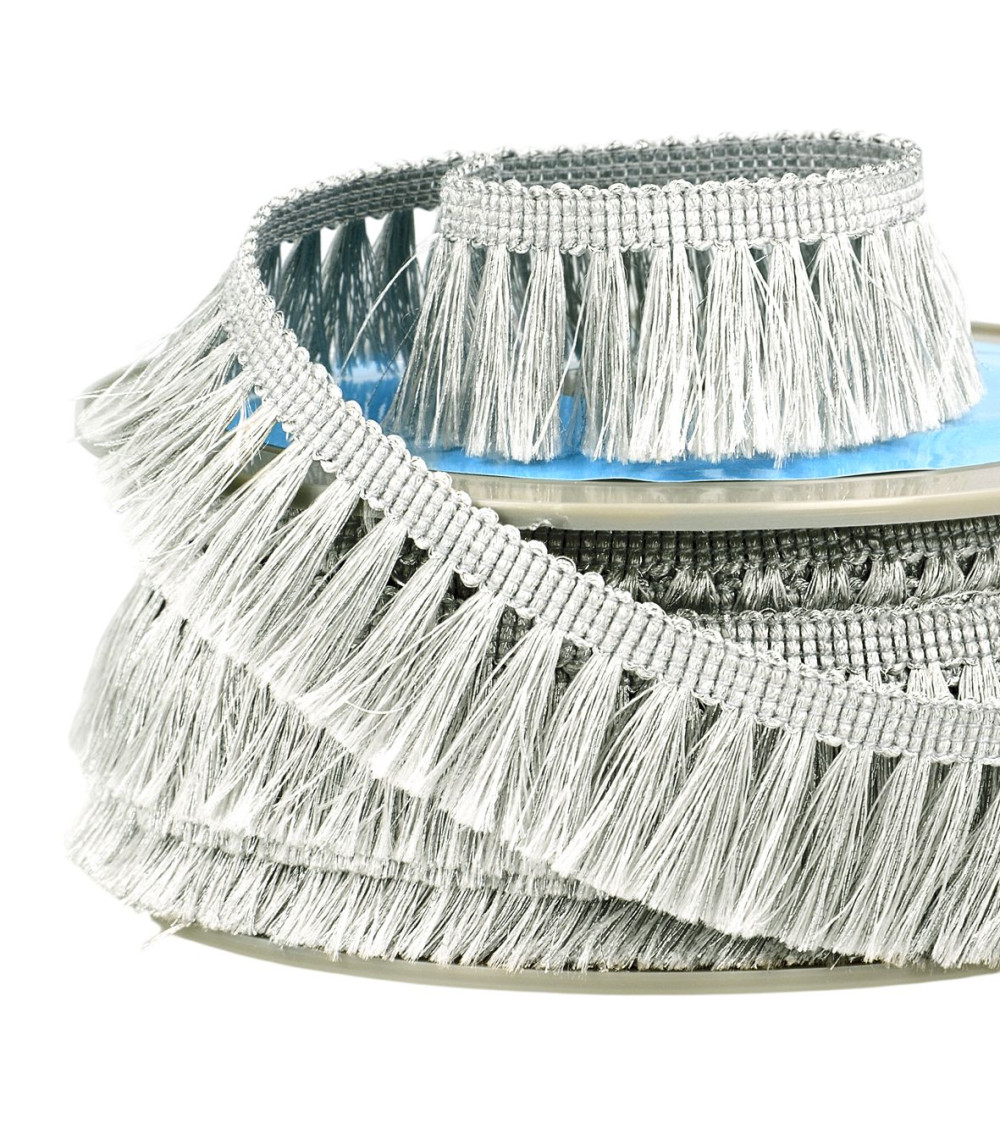 Metal look fringe 28mm silver per meter