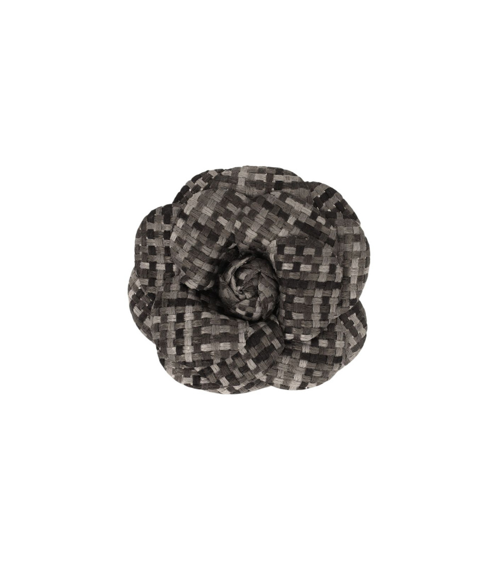 Broche flor de cuadros 7,5cm gris ceniza