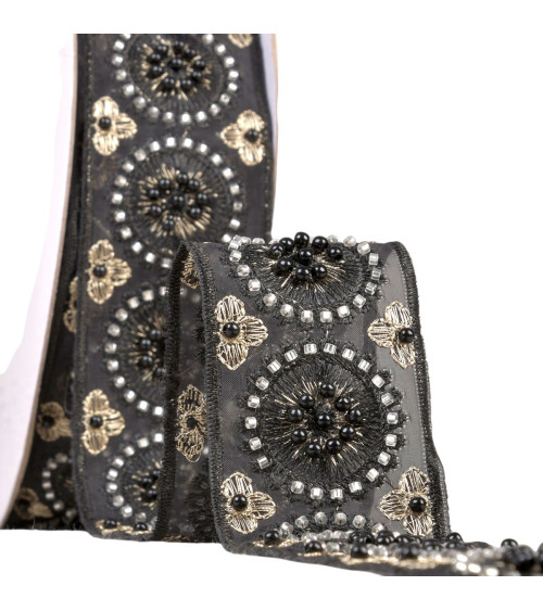 10m spool of embroidered braid with beads and sequins 50mm black