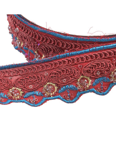 10m spool of ethnic embroidered braid 40mm red