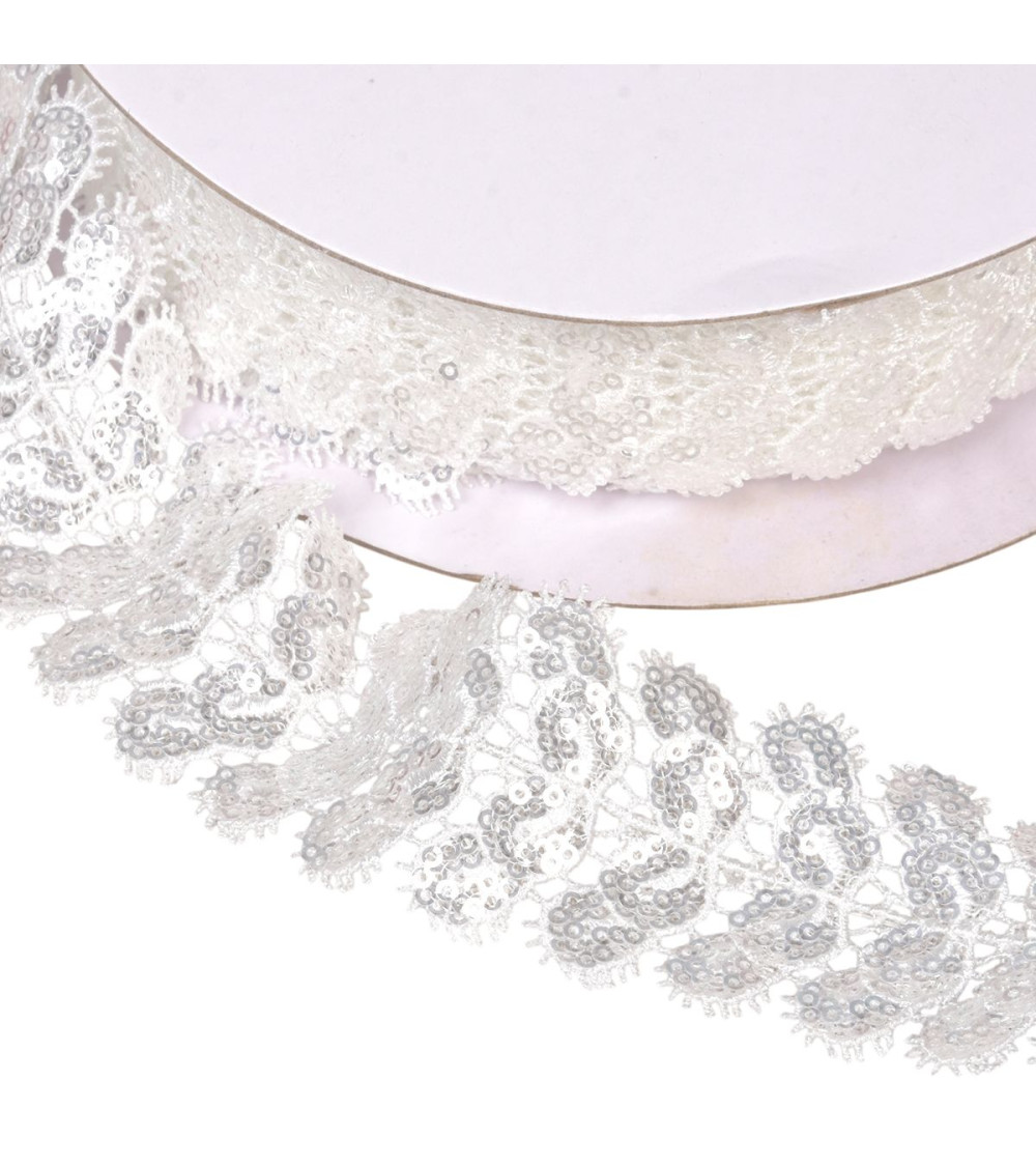 13.7m spool of sequin embroidered braid 40mm white
