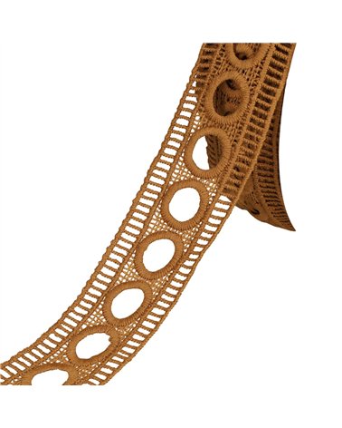 Bobine 17,7m guipure passe rubans 45mm beige