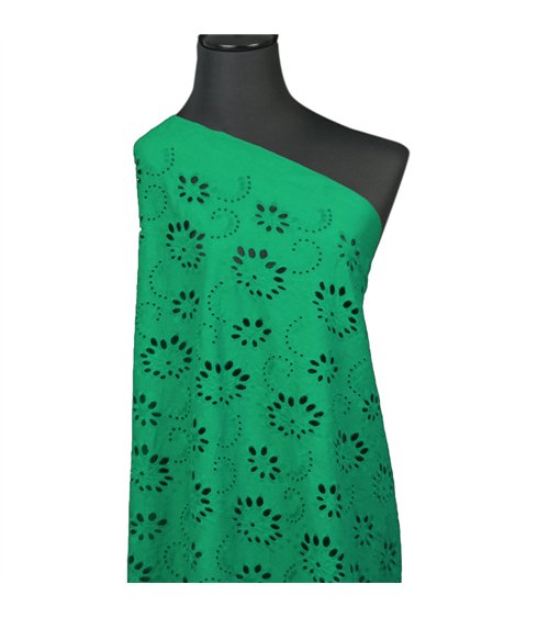 Broderie anglaise 100% coton fleurs vert nil au mètre