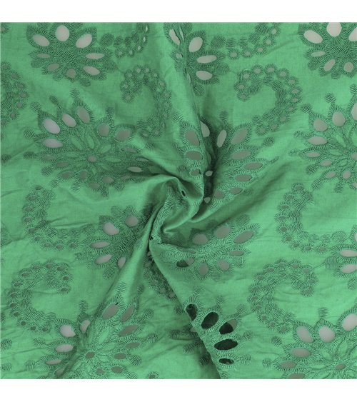 Broderie anglaise 100% coton fleurs vert nil au mètre