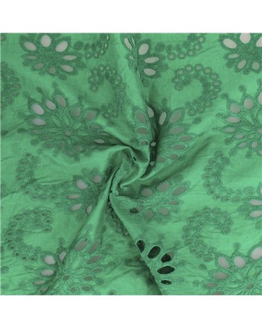 Broderie anglaise 100% coton fleurs vert nil au mètre