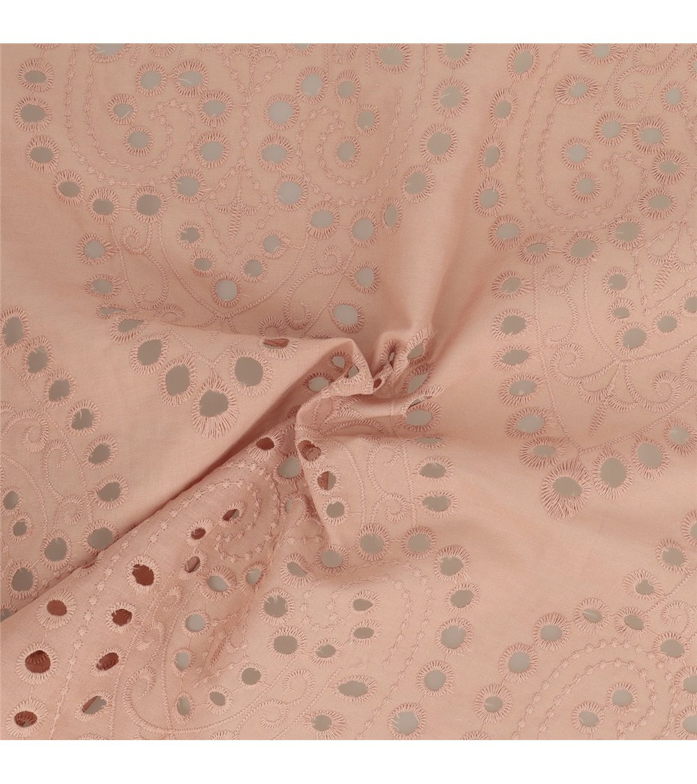Broderie anglaise 100% coton grandes arabesques rose poudre au mètre