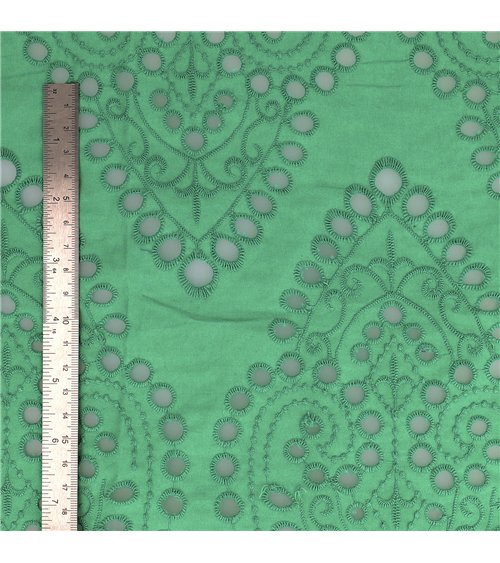 Broderie anglaise 100% coton grandes arabesques nil au mètre