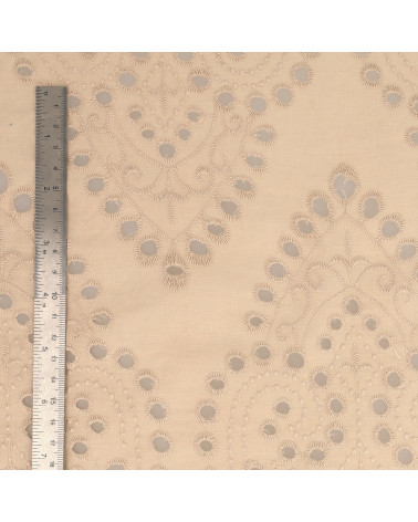 Ricamo inglese 100% cotone arabeschi grandi in stucco al metro