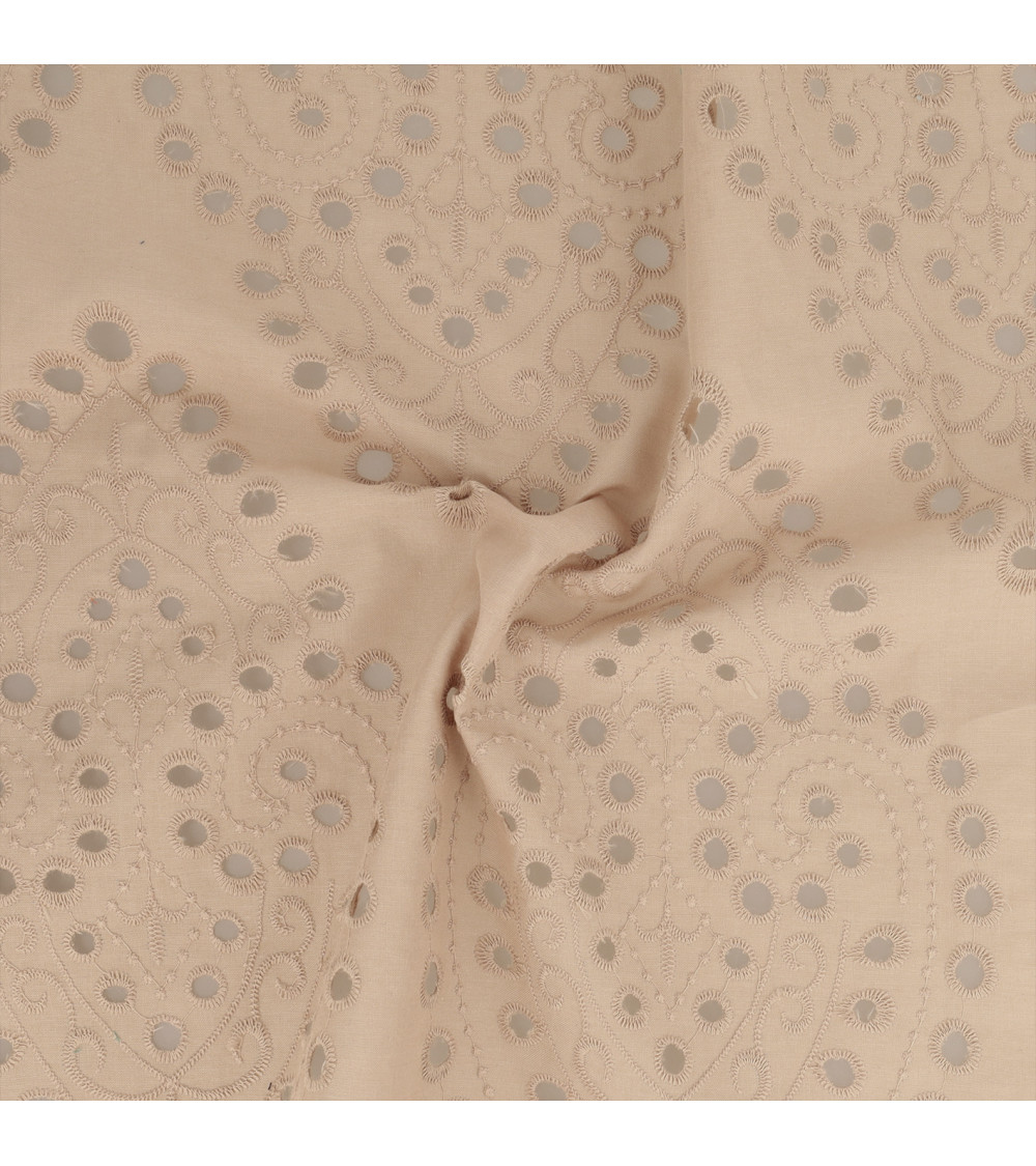 Ricamo inglese 100% cotone arabeschi grandi in stucco al metro