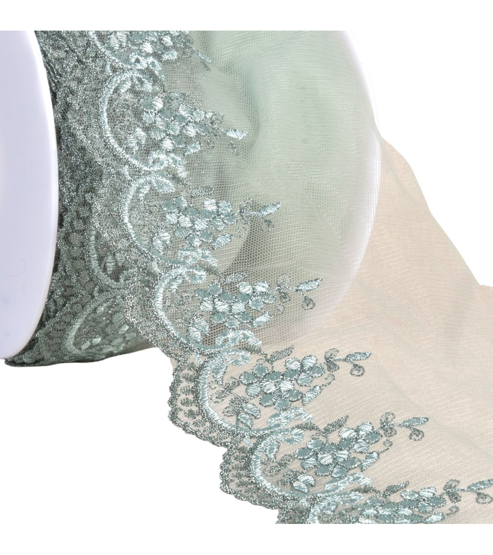 Ricamo metallico su tulle blu lavanda da 120 mm al metro