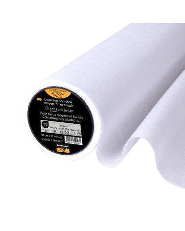 Interfacing / Medium non-woven iron-on canvas 50g/m2 90cm per meter
