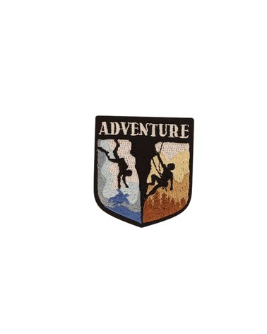 Ecusson thermocollant outdoor 4,7cm x 5,4cm adventure