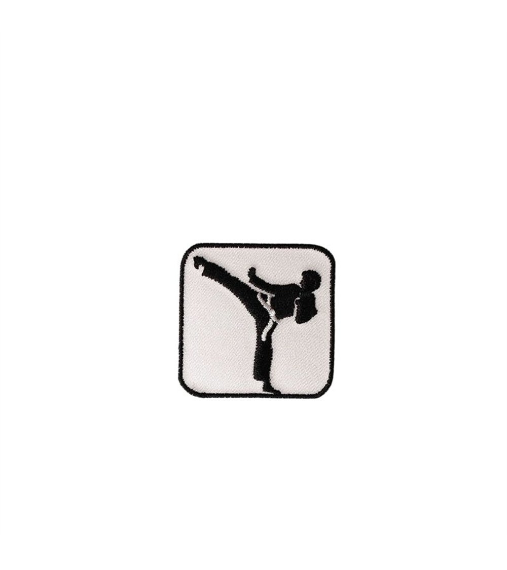 Ecusson thermocollant badge sportif 3cm x 3cm karaté