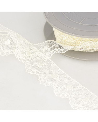 Bobina di ricamo di cuori in tulle 14,6 m ecru 35 mm