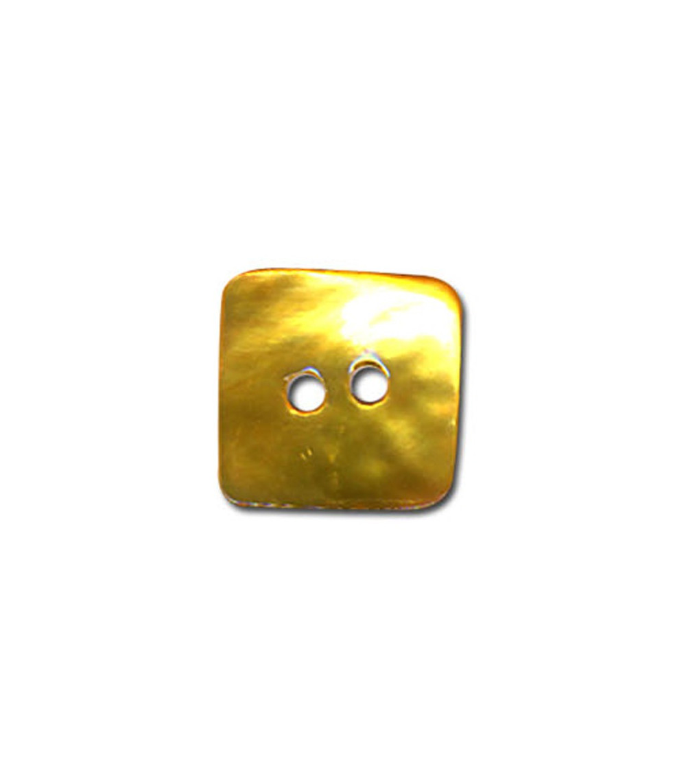 Square button in yellow mother-of-pearl
