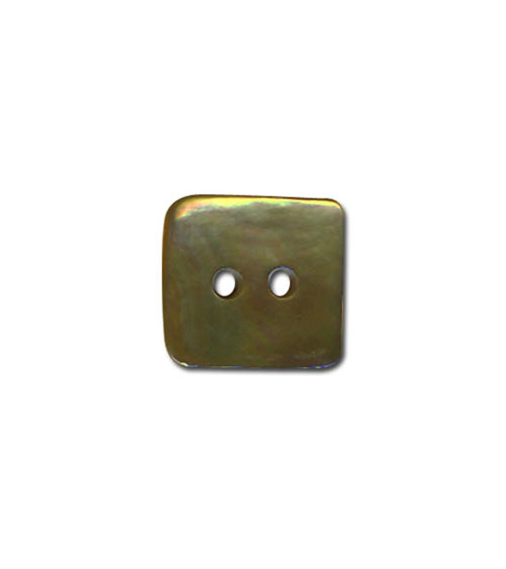 Square button in mother-of-pearl, khaki color